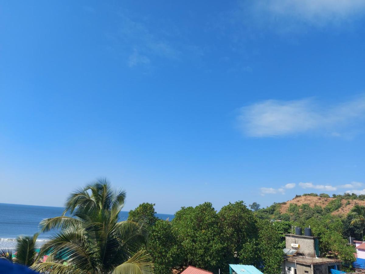 Red Rock Arambol Beach Buitenkant foto