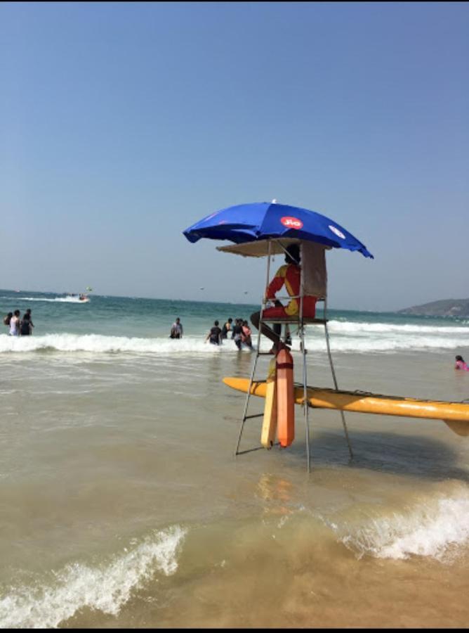 Red Rock Arambol Beach Buitenkant foto